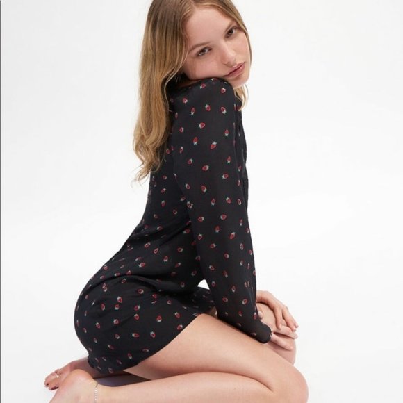 RARE Realisation Par The Luna Strawberry Silk Blouse (used to be Dress) - Picture 3 of 8